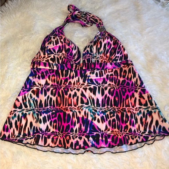VENUS Hot Pink and Black Animal print Bikini a Tankini Swimwear size 4 NWOT - Picture 2 of 16